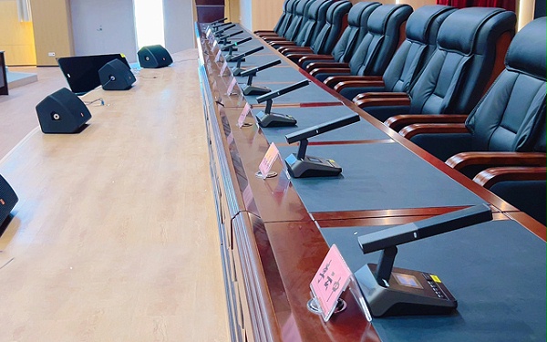 营山中学报告厅舞台灯光、音响、LED显示屏工程项目圆满交付 营山中学报告厅舞台灯光、音响、LED显示屏工程项目圆满交付