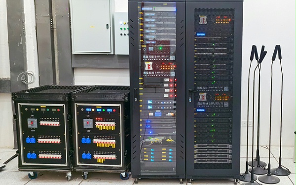 营山中学报告厅舞台灯光、音响、LED显示屏工程项目圆满交付 营山中学报告厅舞台灯光、音响、LED显示屏工程项目圆满交付