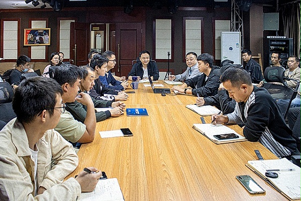 奋力迎战2022“最后的冲刺”成都鹰皇召开全体动员大会