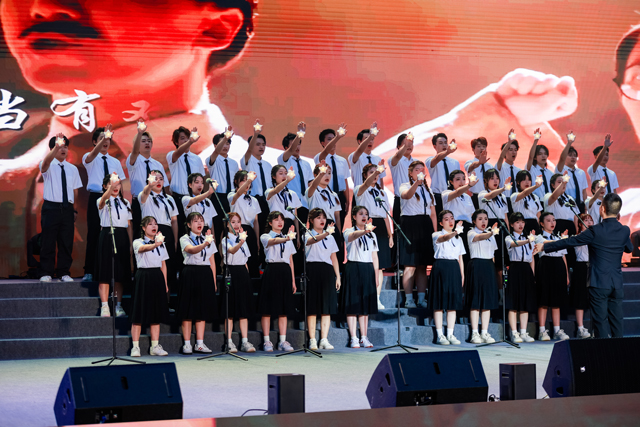 校园文艺演出舞台,学校表演舞台,户外舞台搭建,舞台灯光音视频,舞台灯光音视频设计,舞台设备租赁