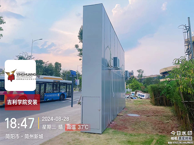 吉利学院（成都校区）户外LED显示屏安装建设（二）