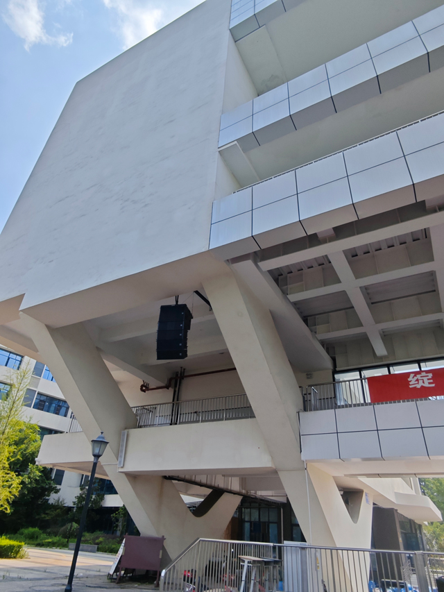 校园户外扩声音响如何配置