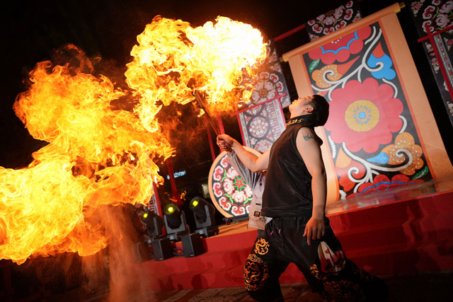 “大美阿坝·幸福羌年”2025羌年庆祝系列活动 | 鹰皇科技赋能夜游场景打造+成果展