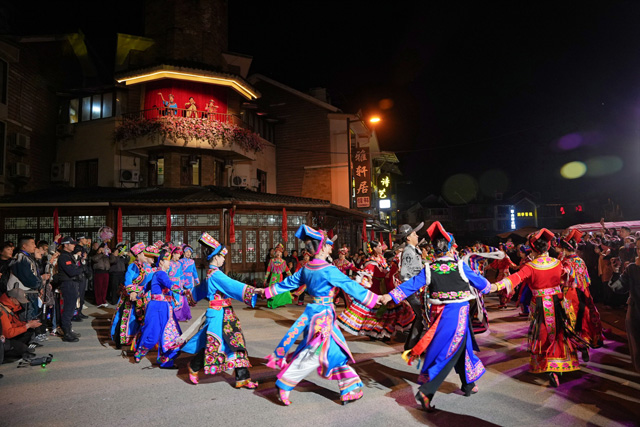 “大美阿坝·幸福羌年”2025羌年庆祝系列活动 | 鹰皇科技赋能夜游场景打造+成果展