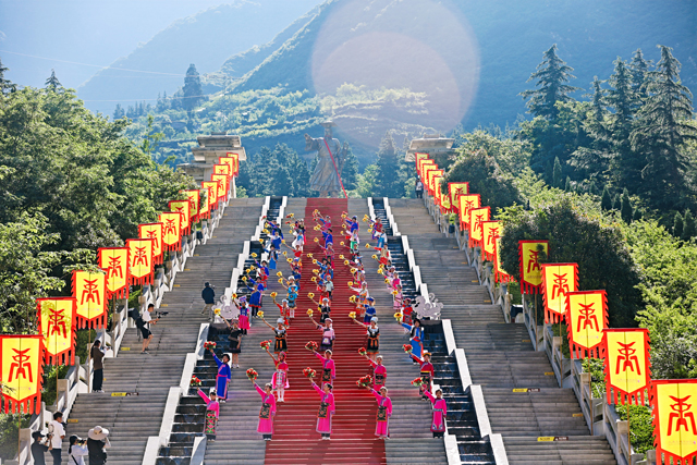2025汶川大禹华诞系列活动圆满落幕：科技赋能非遗传承，匠心打造文化盛宴