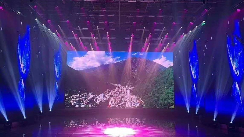 剧院舞台的灯光调试技巧