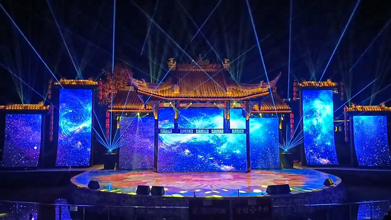 仁寿长平水街户外文旅舞台：LED显示屏及舞台灯光点亮首秀 